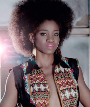 /artistas/imgs/Stella K-pinha.jpg